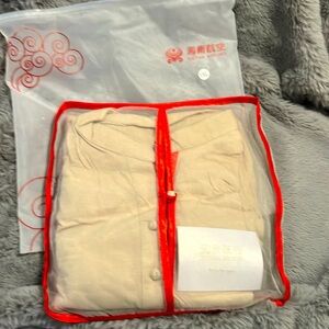 Pyjamas from Hainan Airlines